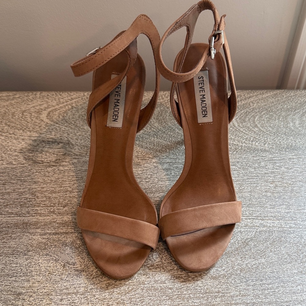 Steve Madden Brown Strappy Heels